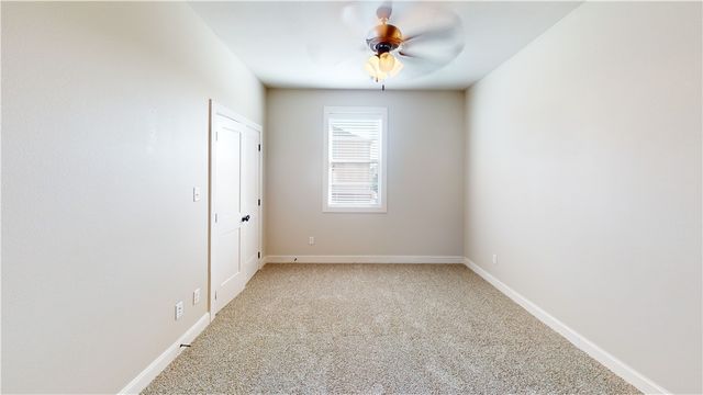 203 Brentwood Drive E 53, College Station, TX 77840