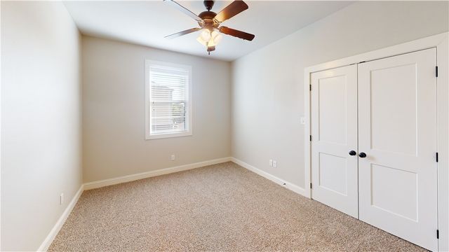 203 Brentwood Drive E 53, College Station, TX 77840