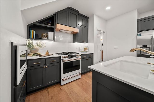 18252 Willowbrooke Court, Norman, OK 73072