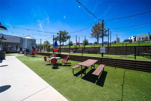 18252 Willowbrooke Court, Norman, OK 73072