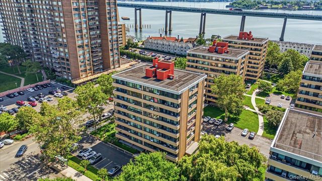 166-10 Powells Cove Boulevard 6C, Whitestone, NY 11357
