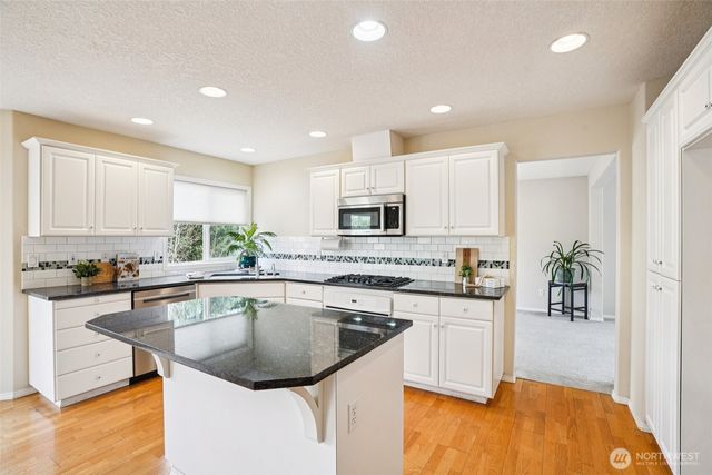 1202 NW 118th Circle, Vancouver, WA 98685