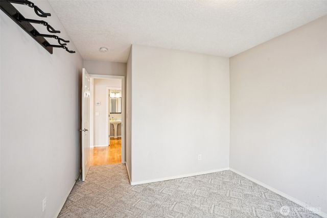 1202 NW 118th Circle, Vancouver, WA 98685