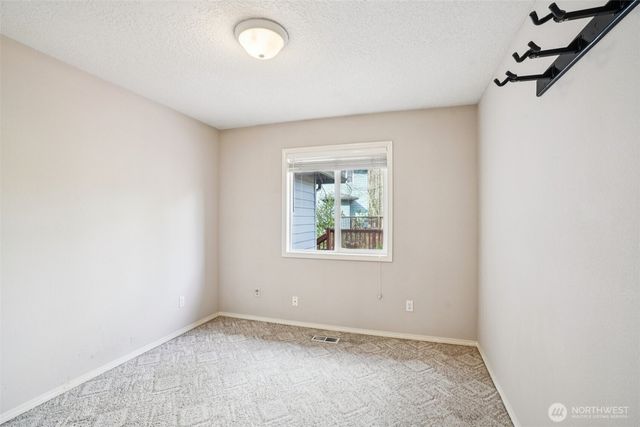 1202 NW 118th Circle, Vancouver, WA 98685