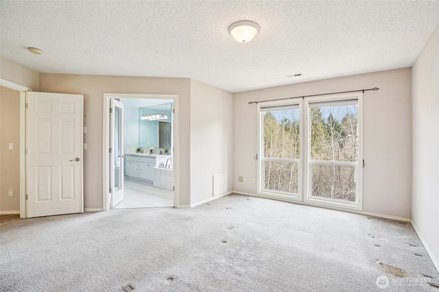 1202 NW 118th Circle, Vancouver, WA 98685