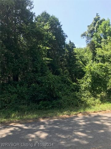 12148 Shiloh Road, Van Buren, AR 72956