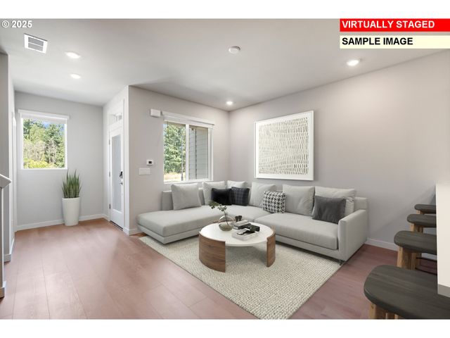 7324 Se BUTTERNUT CREEK Pkwy, Hillsboro, OR 97123