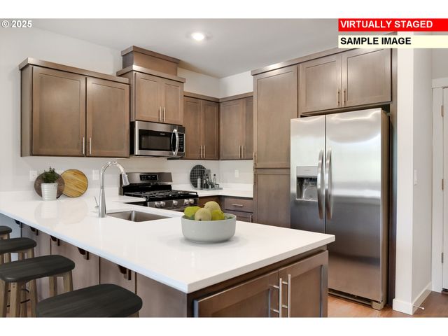 7324 Se BUTTERNUT CREEK Pkwy, Hillsboro, OR 97123