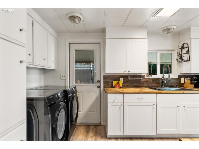 17003 Sw ELDORADO Dr, Portland, OR 97224