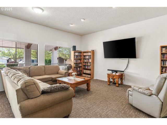 17003 Sw ELDORADO Dr, Portland, OR 97224