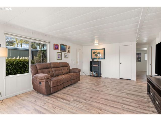 17003 Sw ELDORADO Dr, Portland, OR 97224