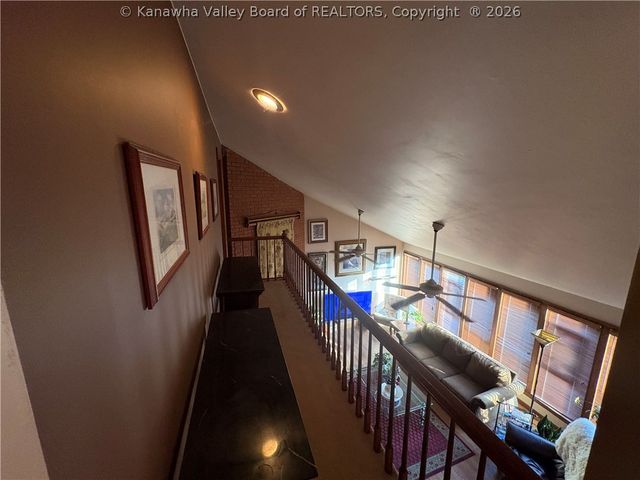 101 Castle Drive, Charleston, WV 25313