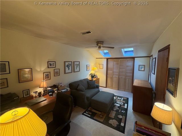 101 Castle Drive, Charleston, WV 25313