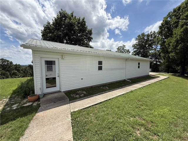 400 MC 2032, Yellville, AR 72687
