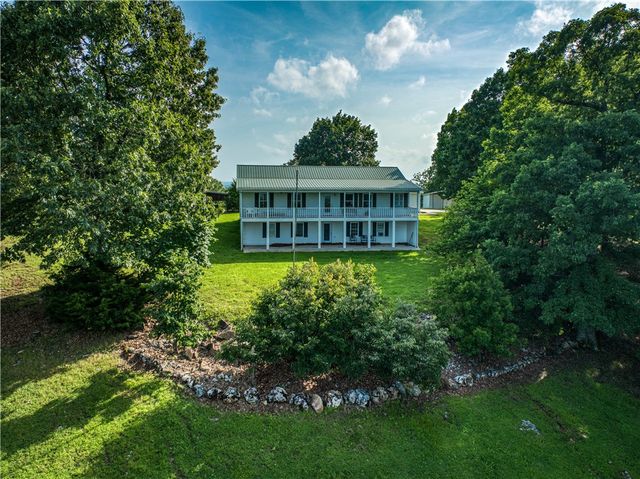 400 MC 2032, Yellville, AR 72687
