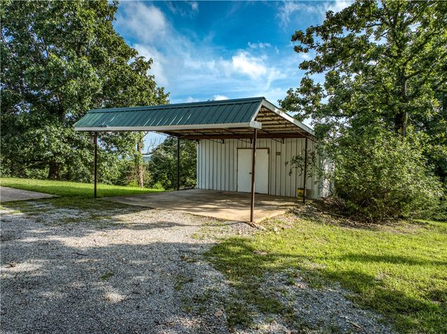 400 MC 2032, Yellville, AR 72687