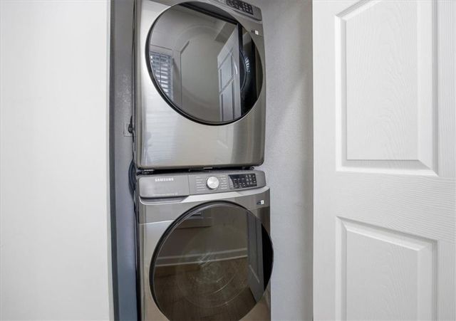 1216 W 20th Terrace, Kansas City, MO 64108