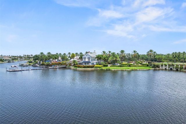 510 WINTERSIDE DRIVE, Apollo Beach, FL 33572