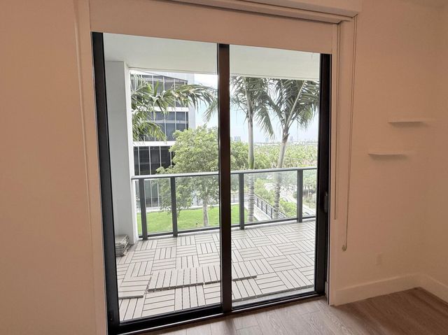 2960 NE 207TH Street 710, Aventura, FL 33180