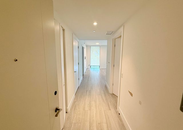 2960 NE 207TH Street 710, Aventura, FL 33180