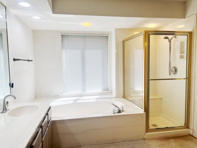 8700 Canyon Run Road NE, Albuquerque, NM 87111