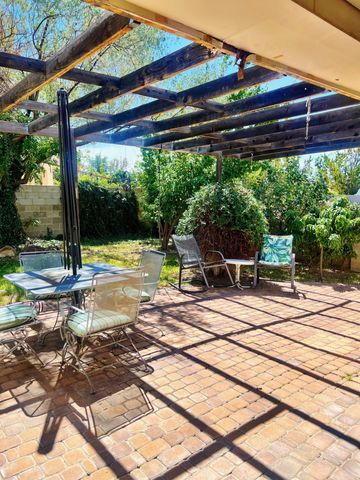 8700 Canyon Run Road NE, Albuquerque, NM 87111