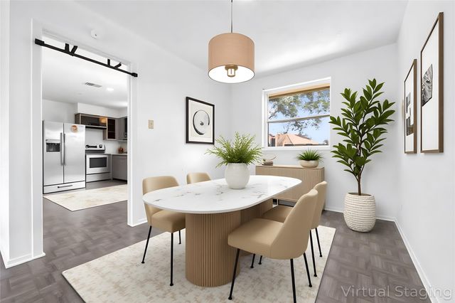 8611 Amblewood Drive, Houston, TX 77099