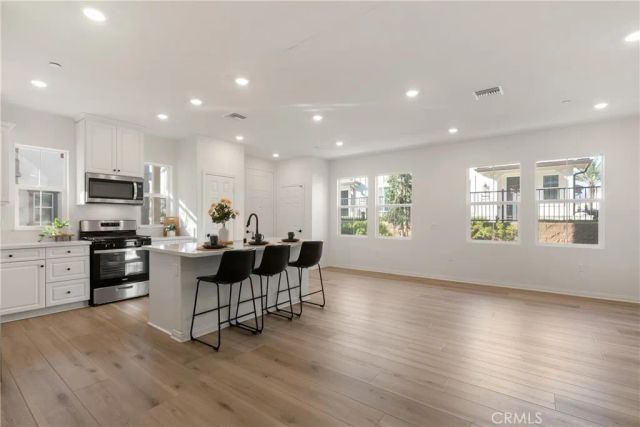 4215 E Carmel Privado, Ontario, CA 91761