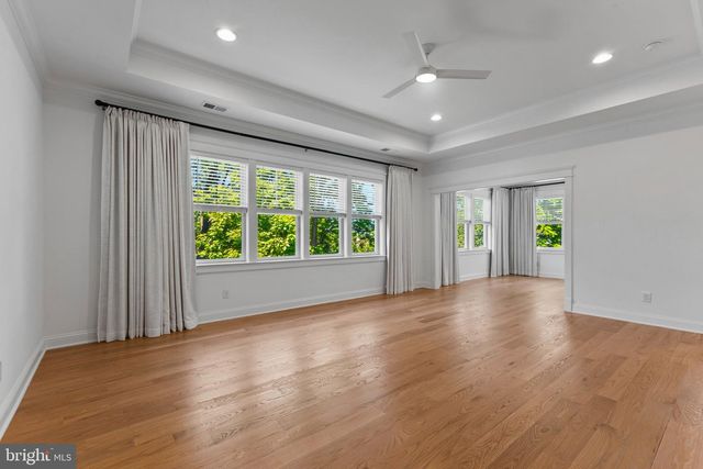 1903 TORREGROSSA CT, Mclean, VA 22101
