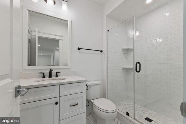 1903 TORREGROSSA CT, Mclean, VA 22101