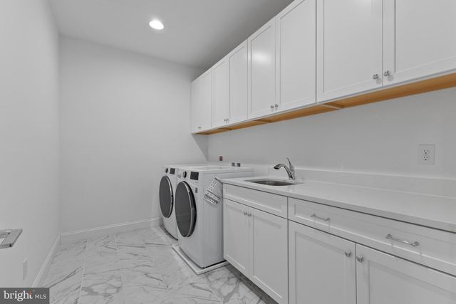 1903 TORREGROSSA CT, Mclean, VA 22101
