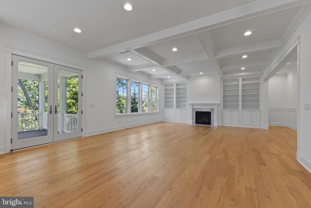 1903 TORREGROSSA CT, Mclean, VA 22101