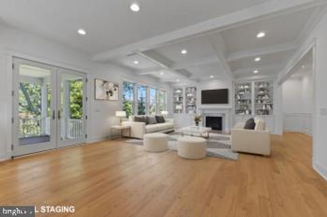 1903 TORREGROSSA CT, Mclean, VA 22101