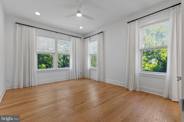 1903 TORREGROSSA CT, Mclean, VA 22101