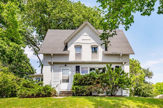 317 20th Street 319, Ames, IA 50010