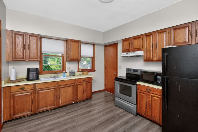 317 20th Street 319, Ames, IA 50010