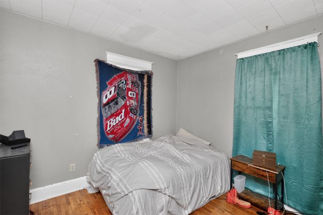 317 20th Street 319, Ames, IA 50010