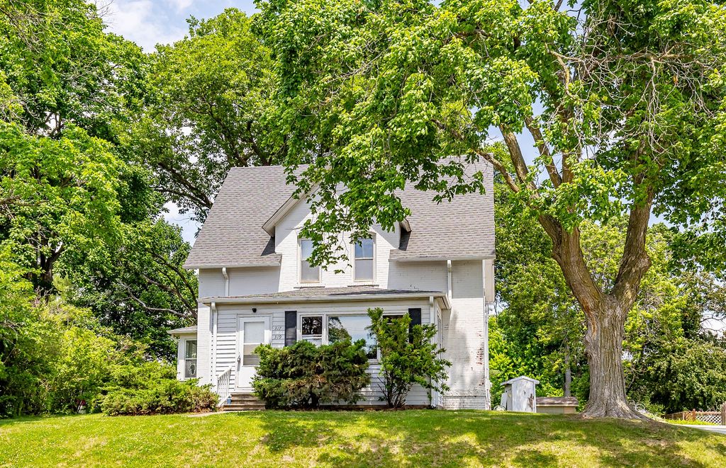 317 20th Street 319, Ames, IA 50010