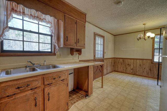 17 Turning Lay Creek Road, Morganton, GA 30560