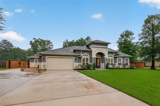 17110 S Mesa Drive, Splendora, TX 77372