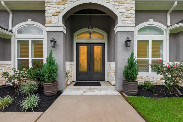 17110 S Mesa Drive, Splendora, TX 77372