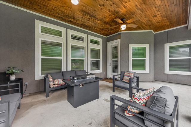 17110 S Mesa Drive, Splendora, TX 77372
