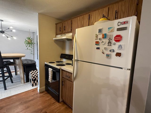 145 Pleasant St A403, Marlborough, MA 01752