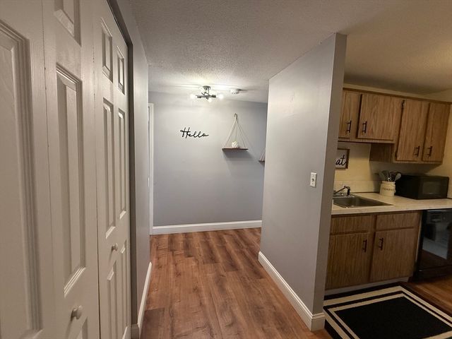145 Pleasant St A403, Marlborough, MA 01752