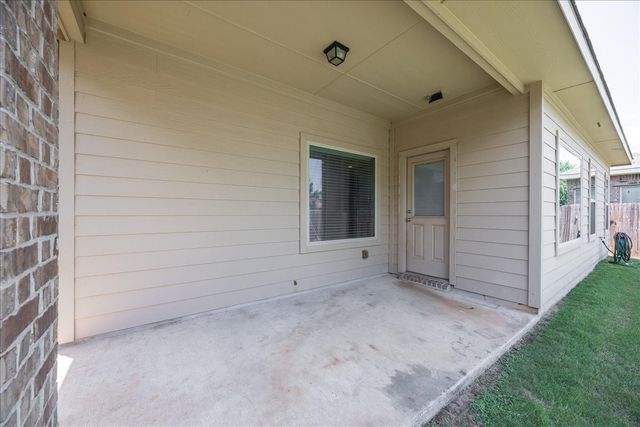 4521 Green River Drive, Denton, TX 76208