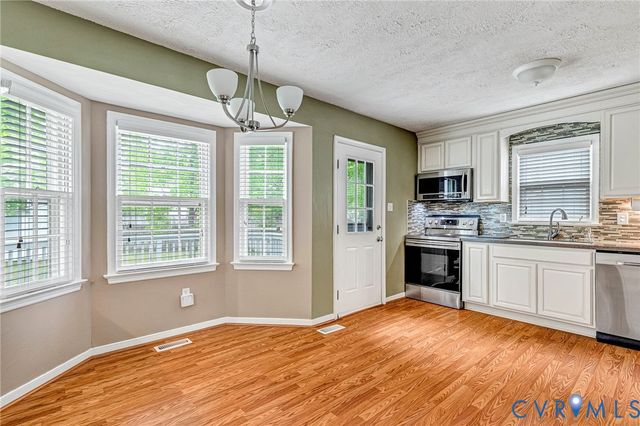 2417 Crystal Ridge Rd, Henrico, VA 23233