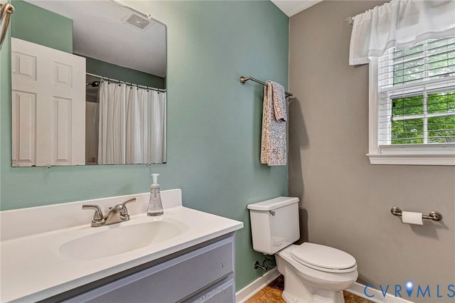 2417 Crystal Ridge Rd, Henrico, VA 23233