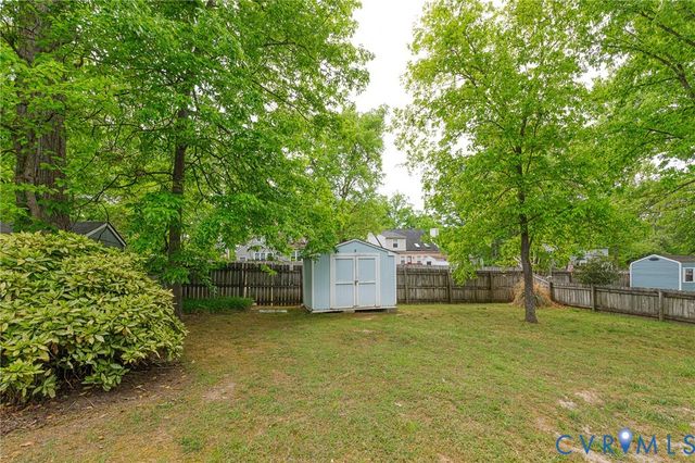 2417 Crystal Ridge Rd, Henrico, VA 23233