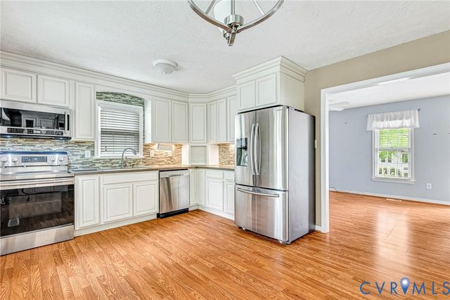 2417 Crystal Ridge Rd, Henrico, VA 23233