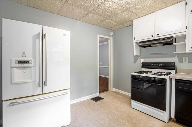 716 Stokeswood SE, Atlanta, GA 30316